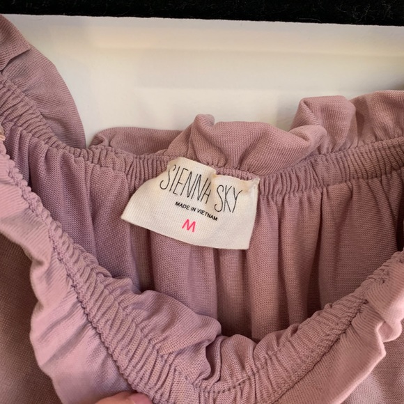 PacSun Off Shoulder Ruffle Top - Picture 4 of 5